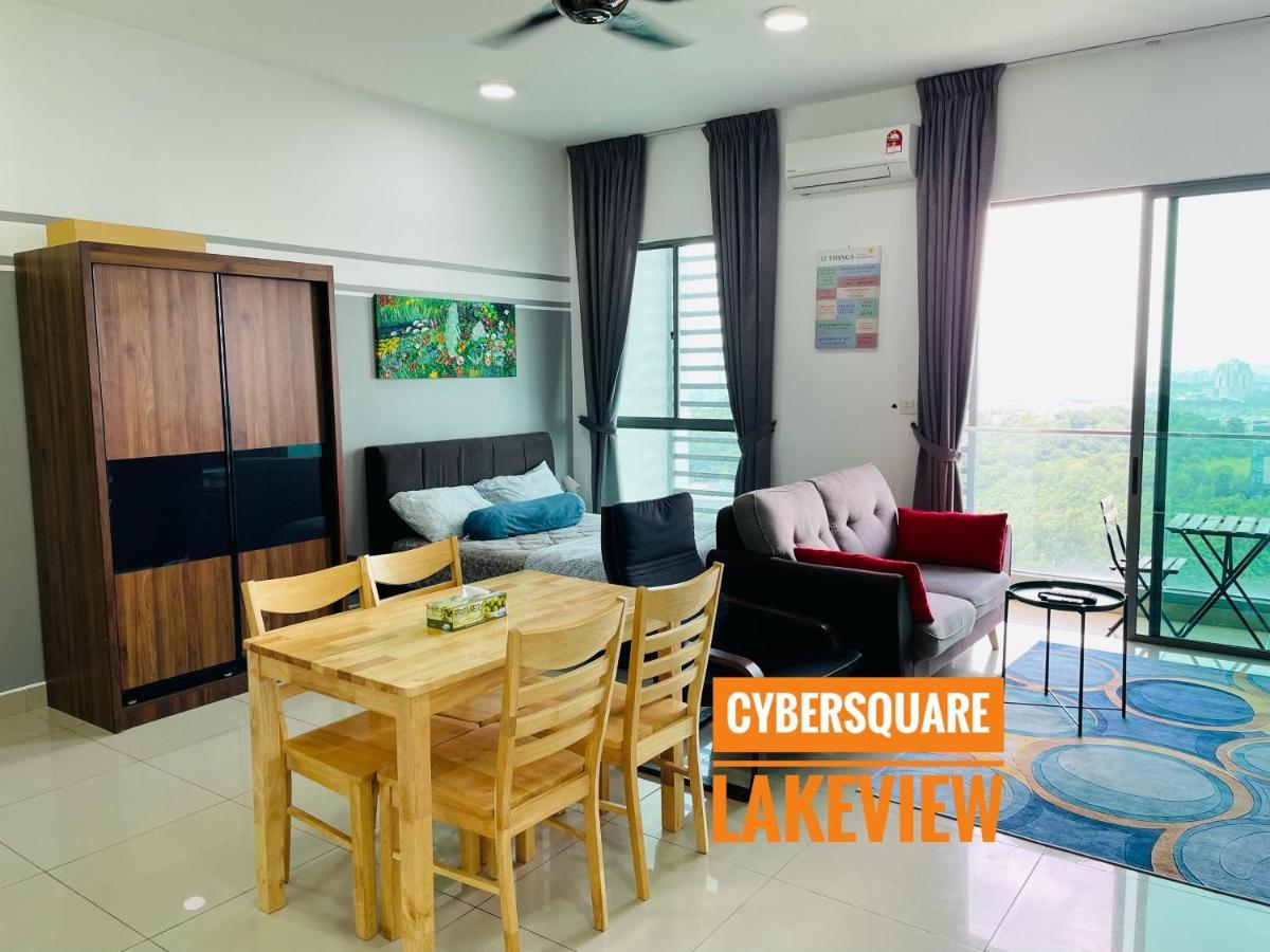 Cybersquare Lakeview With Netflix And Disney Hotstar Сайберджая Экстерьер фото